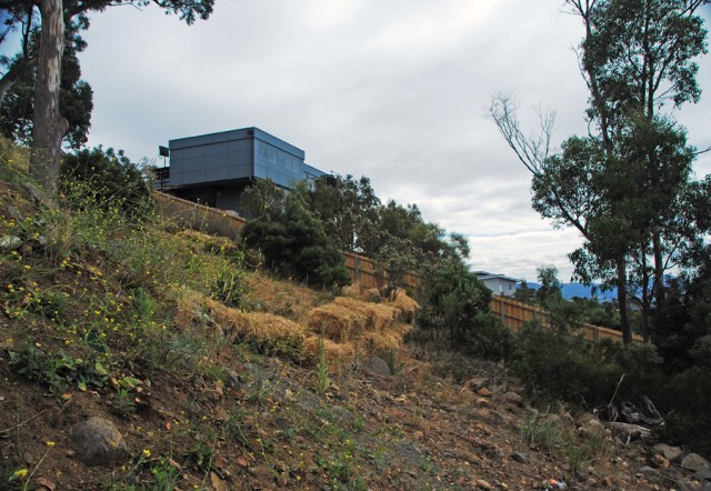 Steep slope from south 37 DSC_0148