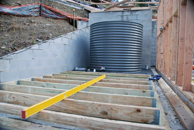 Rainwater tank in position 66 DSC_0692