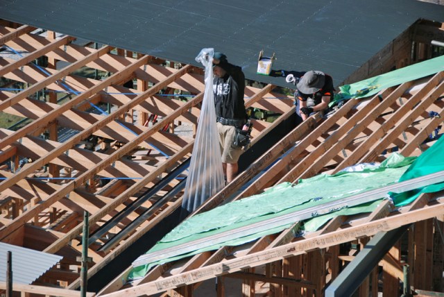 Roof install 03 74 DSC_0116